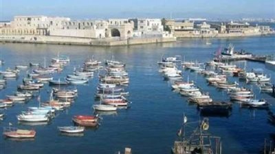 توقف الملاحة بميناء البرلس لسوء الأحوال الجوية