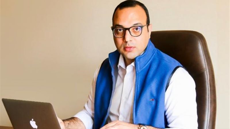 مصطفي مقلد