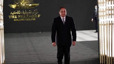 بالصور.. الرئاسة تنشر كواليس مشاركة السيسي في احتفالية نقل المومياوات