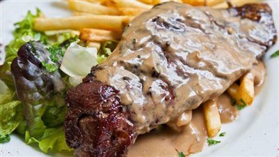 أفضل من المطاعم...طريقة تحضير ستيك اللحم بصلصة الفلفل