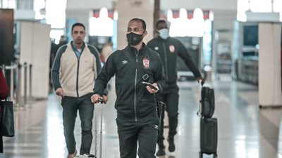 بعثة الأهلي تتحرك لملعب الجوهرة الزرقاء في الواحدة ظهرًا