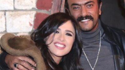 ياسمين عبد العزيز تعبر عن حبها لزوجها بهذه الطريقة