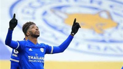 ليستر سيتي يعلن تجديد عقد مهاجمه النيجيري إيهيناتشو