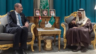 وزيرا خارجية الأدن والسعودية يلتقيان في عمان