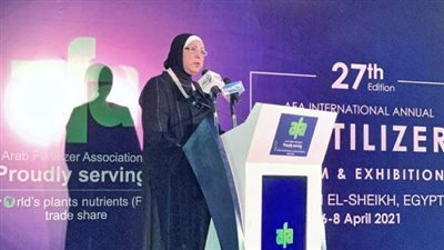 نيفين جامع: مصر ضمن أكبر 10 أسواق رئيسية موردة للأسمدة على المستوى العالمى