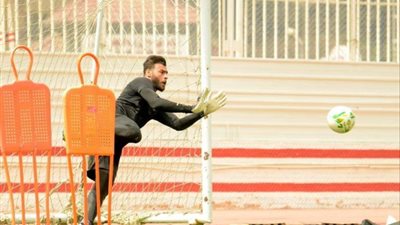 تحت إشراف أوليفيرا.. تدريبات بدنية خاصة لحراس الزمالك