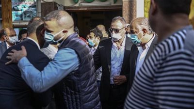 الخطيب يشارك في تشييع جثمان المستشار القانوني للنادي