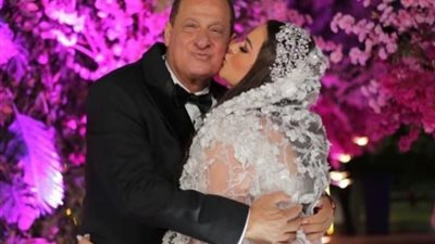 اغلى اثنين في حياتي.. هنادي مهنا تطلب الدعاء لوالديها بعد اصابتهما بفيروس كورونا