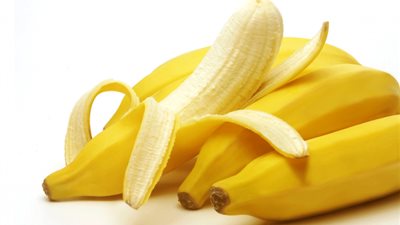 خبيرة تغذية: الموز أفضل من المشروبات الرياضية ويعمل على حرق الدهون