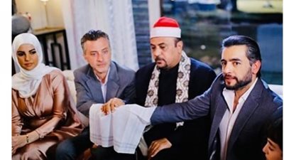 هانى سلامة يرتبط بدرة من أجل ”بين السما والأرض”