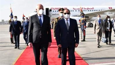 بالصور.. الرئيس السيسي يستقبل نظيره التونسي