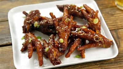 كل ما تريدين معرفته عن فوائد أكل أرجل الدجاج