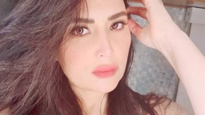 بالصور.. عبير صبرى بإطلالة مثيرة فى أحدث ظهور لها