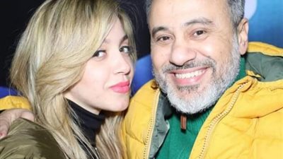 زوجة إيهاب فهمي تغازله بصورة رومانسية: الرجل الحنين رزق
