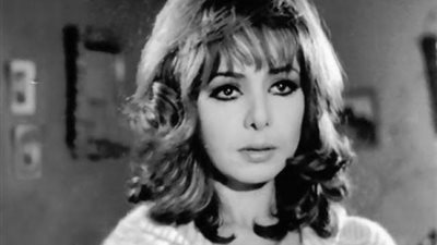 صورة نادرة لـ ناهد شريف في مرحلة المراهقة تشعل مواقع التواصل الاجتماعي