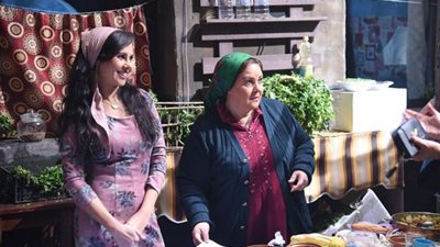 ياسمين رئيس تنشر صورة من كواليس ”ملوك الجدعنة” على صفحاتها الرسمية