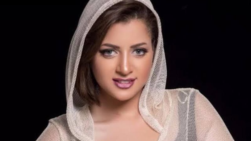مني فاروق