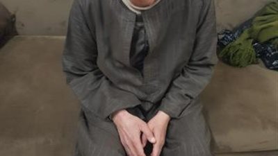 الأجهزة الأمنية بأسيوط تضبط شخص تعدى على 2 من جيرانه بسلاح نارى