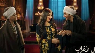 مي عمر وأحمد مالك وداش في كواليس تصوير مسلسل ”نسل الأغراب”