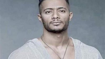 صورة محمد رمضان تزين البرج والجمهور يعلق: الأسطورة