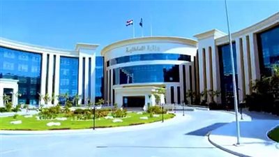 شاهد بالفيديو .. إحتفال وزارة الداخلية بيوم المجند