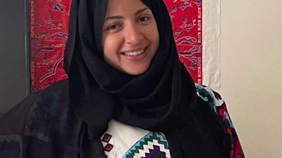 منى فاروق بإطلالة رياضية من ”الجيم”