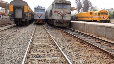 قطار يصطدم بسيارة على مزلقان سيدي بشر بدون إصابات