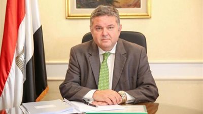 عاجل.. وزير قطاع الأعمال يغير 67 رئيس شركة