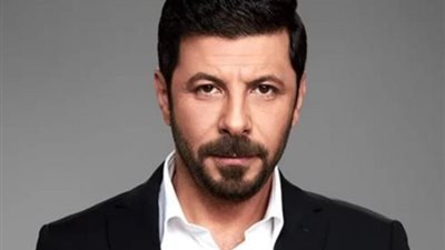 إياد نصار يعلق على الحلقة التاسعة من مسلسل ”الاختيار2”.. بطريقته الخاصة