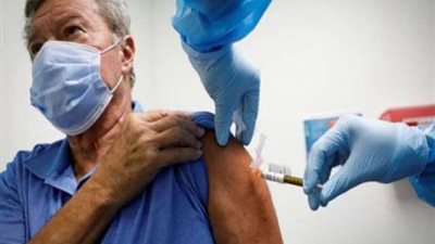 ما هي فائدة الجرعة الثانية من لقاح كورونا؟.. الصحة تجيب