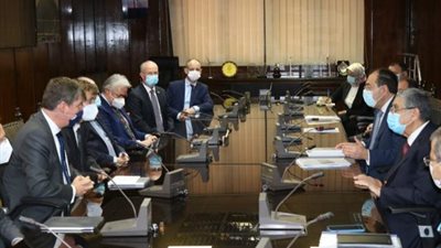 كواليس لقاء وزيري الكهرباء والبترول مع سفير بلجيكا لمناقشة مشروع الهيدروجين الأخضر