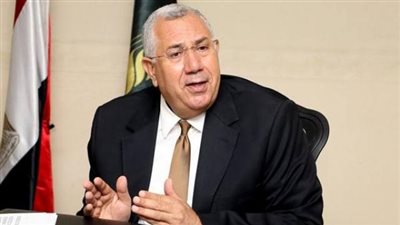 وزير الزراعة يبحث مع سفير استراليا تعزيز التعاون الزراعى بين البلدين