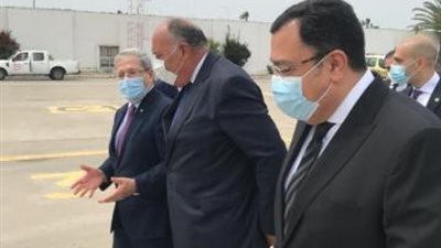 وزير الخارجية يصل تونس لتسليم رسالة السيسى للرئيس قيس سعيد بشأن سد النهضة
