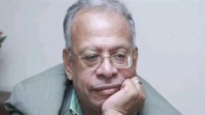 تشييع جثمان الكاتب الراحل مصطفى محرم لمثواه الأخير