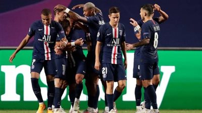 اليوم.. باريس سان جيرمان ضيفا على ميتز لمواصلة المنافسة على لقب الدوري الفرنسي