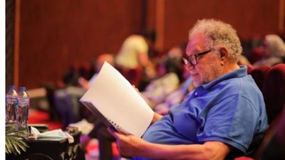 يحيى الفخرانى يمنح شريف دسوقى كارت العودة للمسرح بـ”ياما فى الجراب يا حاوى”.. اعرف الحكاية