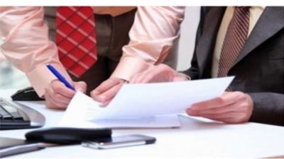 ما هى العلاوة الدورية للمخاطبين وغيرهم بقانون الخدمة المدنية؟