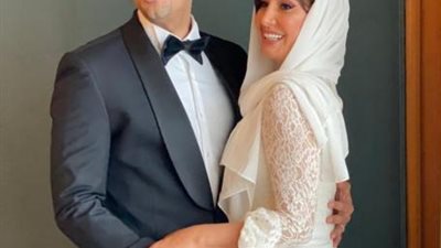 تعليق صادم..  أول رد من معز مسعود على أزمة زوجته حلا شيحا مع تامر حسنى