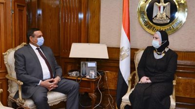 محافظ البحيرة: نمتلك  3 مناطق صناعية تتيح فرص إستثمارية واعدة للمستثمرين