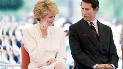 من هى النجمة العالمية التى ستجسد دور الأميرة ديانا؟