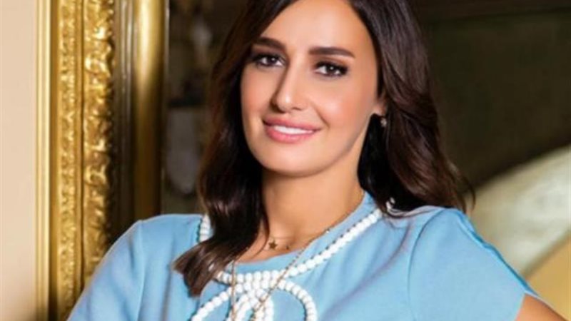 حلا شيحة
