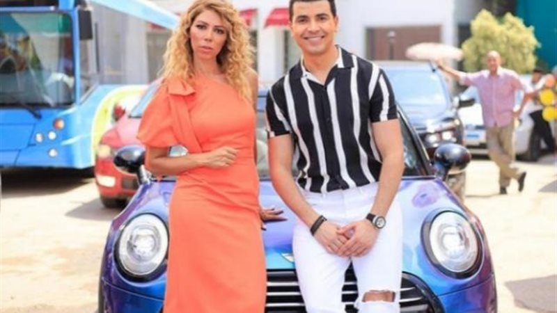 محمد أنور ويسرا الجندي