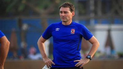 تليفونياً ..« فايلر» يشرف على ترتيبات عودة الأهلي للتدريبات الجماعية يوميا