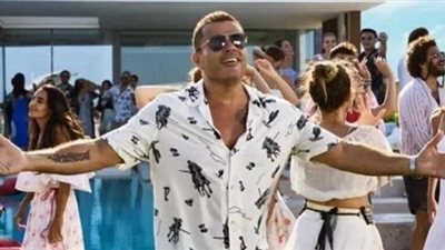 الصيف يعنى الهضبة.. عمرو دياب يطرح أغنيته الجديدة  ”إتقل”