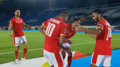 العاشرة في الجزيرة.. الأهلي يمارس هوايته و يحصل علي دوري أبطال أفريقيا
