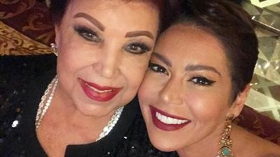 لقاء الخميسي لـ رجاء الجداوي: ”هتنوري حياتنا قريب يا ست الكل”