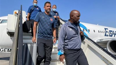 بعثة الأهلي تصل القاهرة بعد التتويج باللقب العاشر