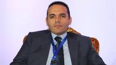 إستقالة رئيس القابضة للصناعات المعدنية .. إعرف السبب