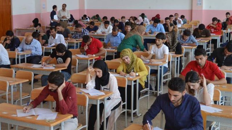 امتحانات الجامعات