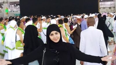 بعد أزمة الفيديوهات الفاضحة.. شيما الحاج تعتزل التمثيل وترتدي الحجاب